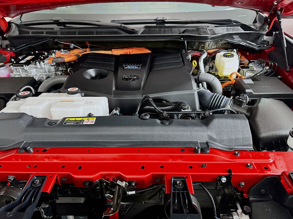 Thumbnail: 2025 Toyota Tundra - 31