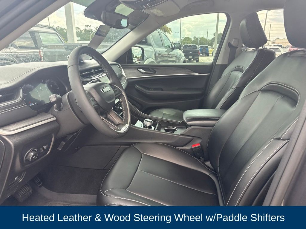 2023 Jeep Grand Cherokee Limited 4x2