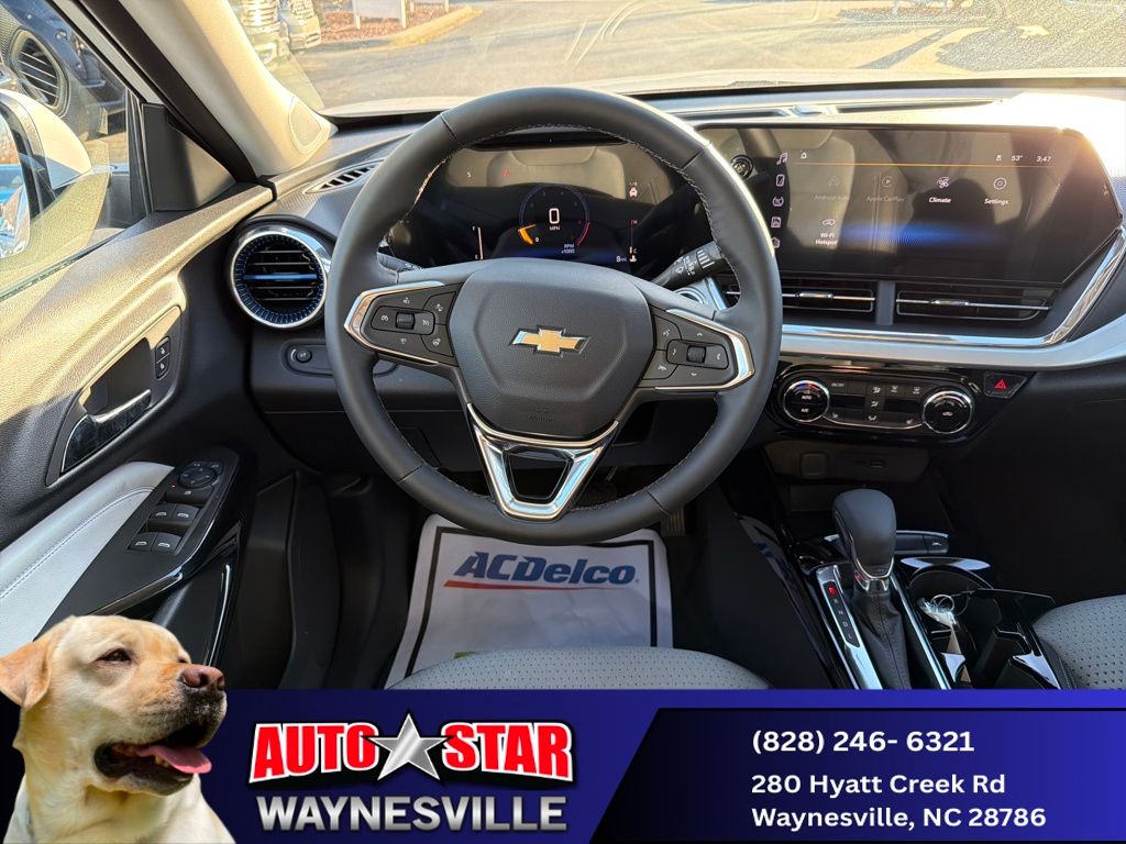 new 2025 Chevrolet Trax car, priced at $23,965