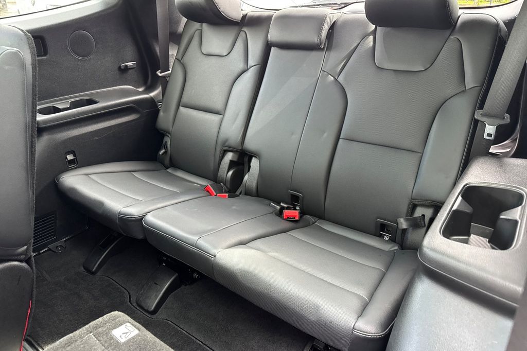 used 2024 Kia Telluride car, priced at $43,907