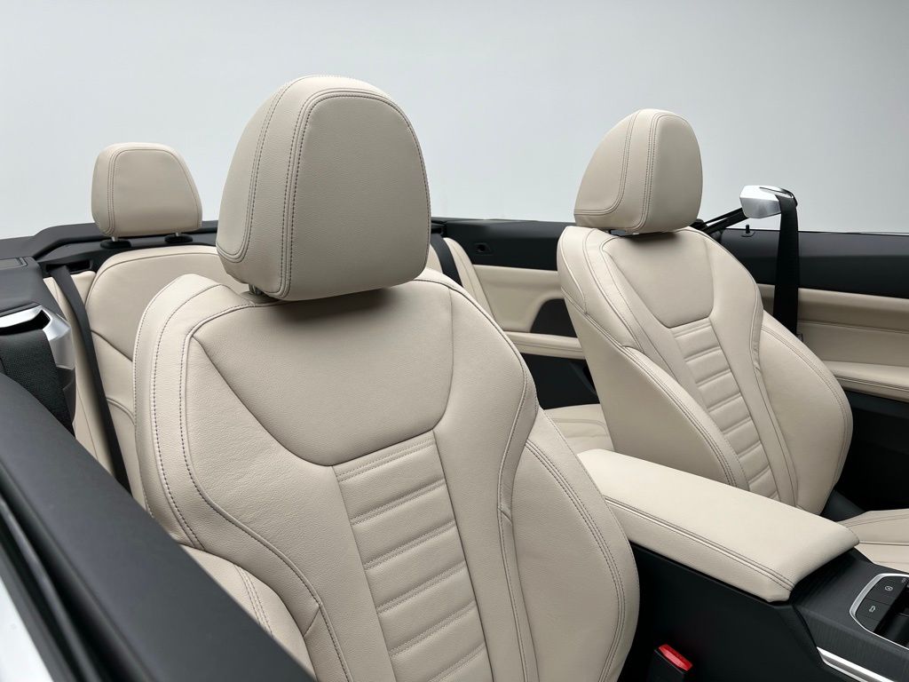 Thumbnail: 2026 BMW 4 Series - 12