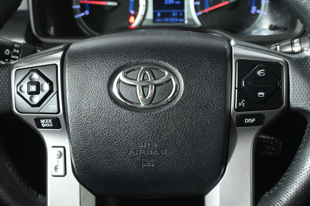 Thumbnail: 2018 Toyota 4Runner - 19