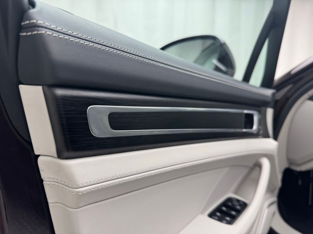 2022 Porsche Panamera 4 26