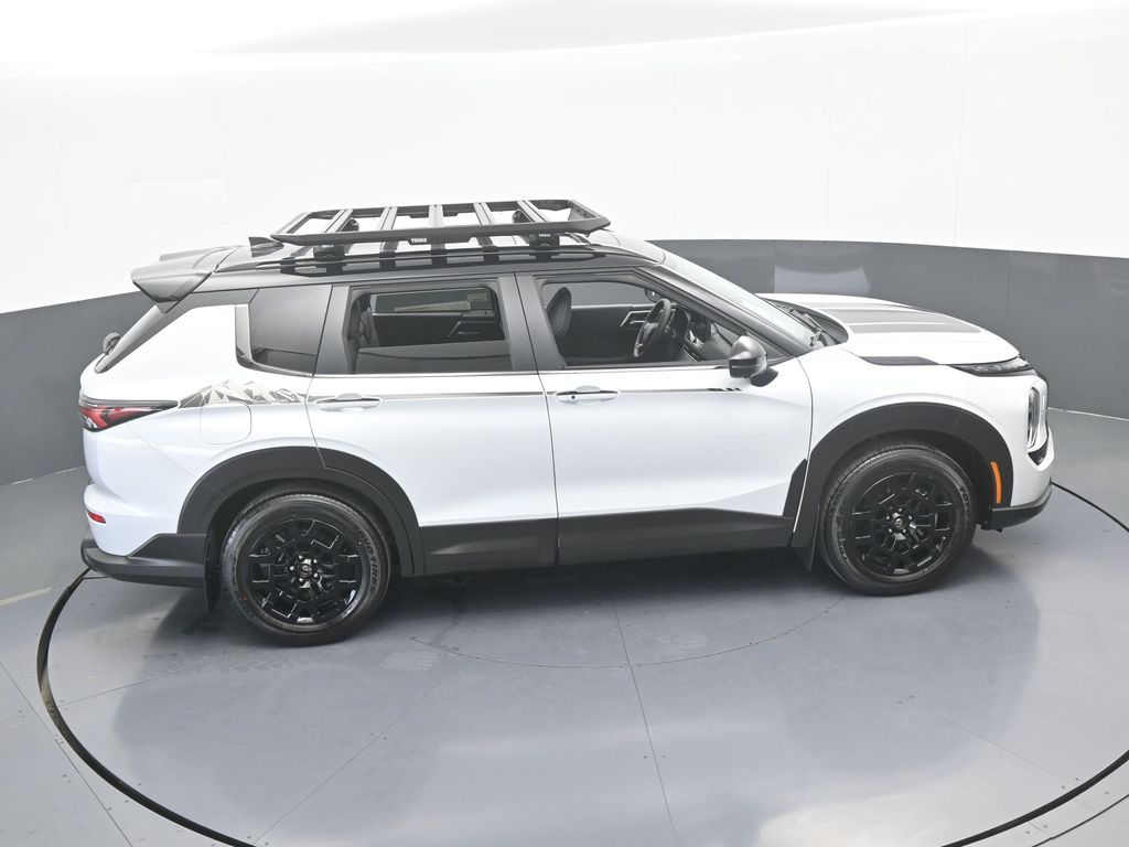 New 2026 White / Black Mitsubishi Trail Edition image 53
