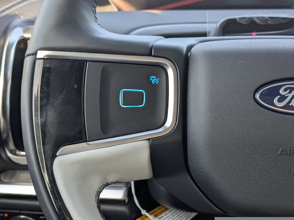 2025 Ford Expedition Platinum MAX