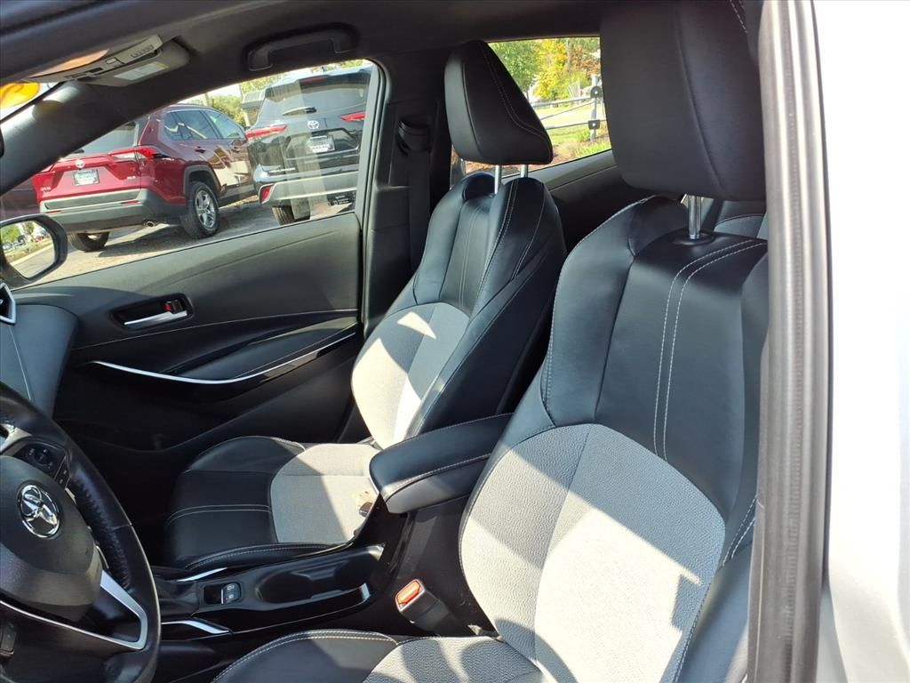 2021 Toyota Corolla XSE photo 11