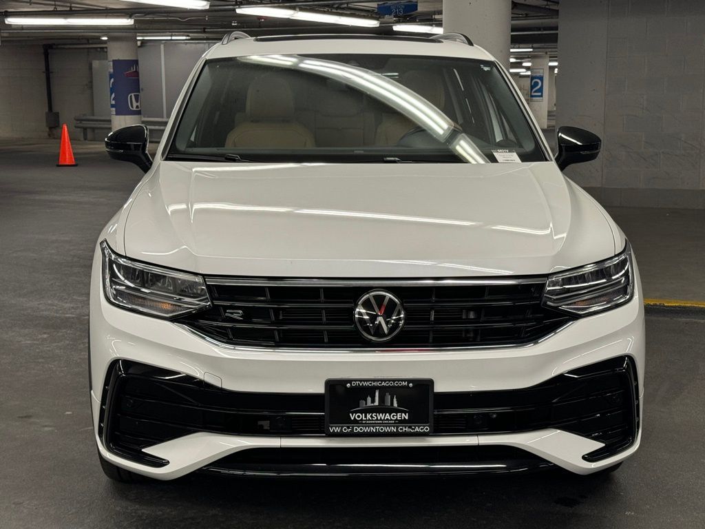 2024 Volkswagen Tiguan 2.0T SE R-Line Black 32