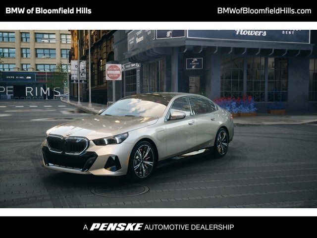 Thumbnail: 2026 BMW 5 Series - 1
