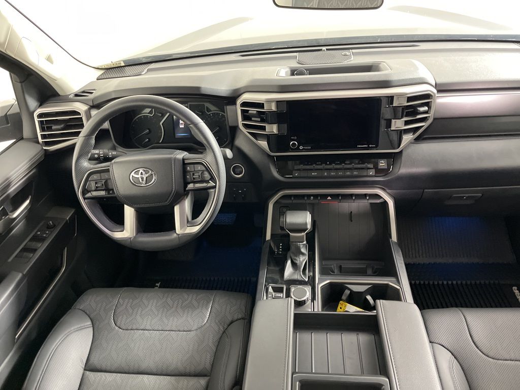 Thumbnail: 2024 Toyota Tundra - 15