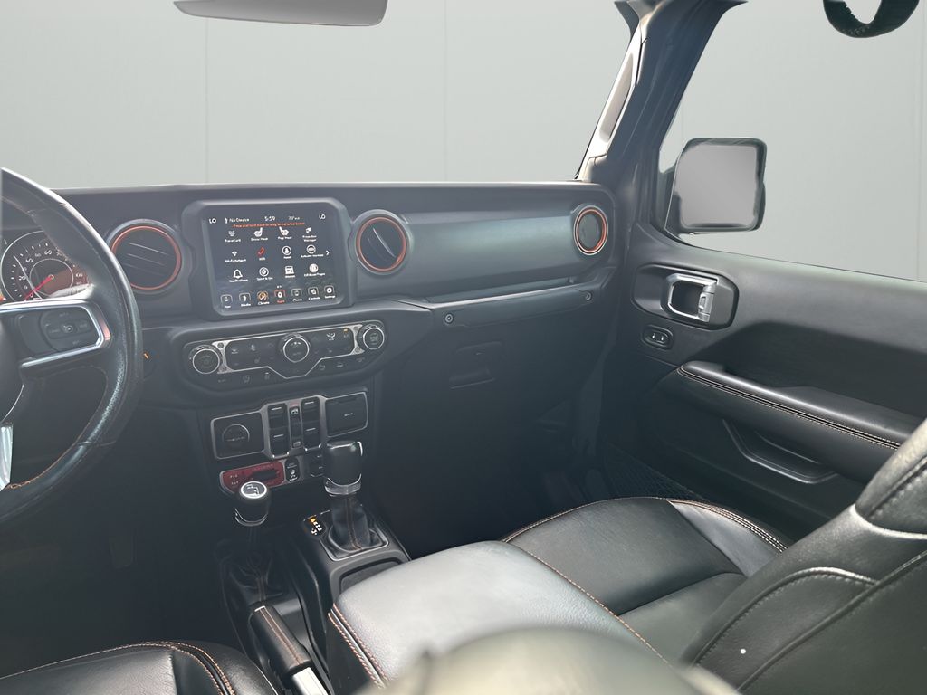 Used Car 2021 Jeep Gladiator  Mojave For Sale Under $35,000 In Austin, Texas