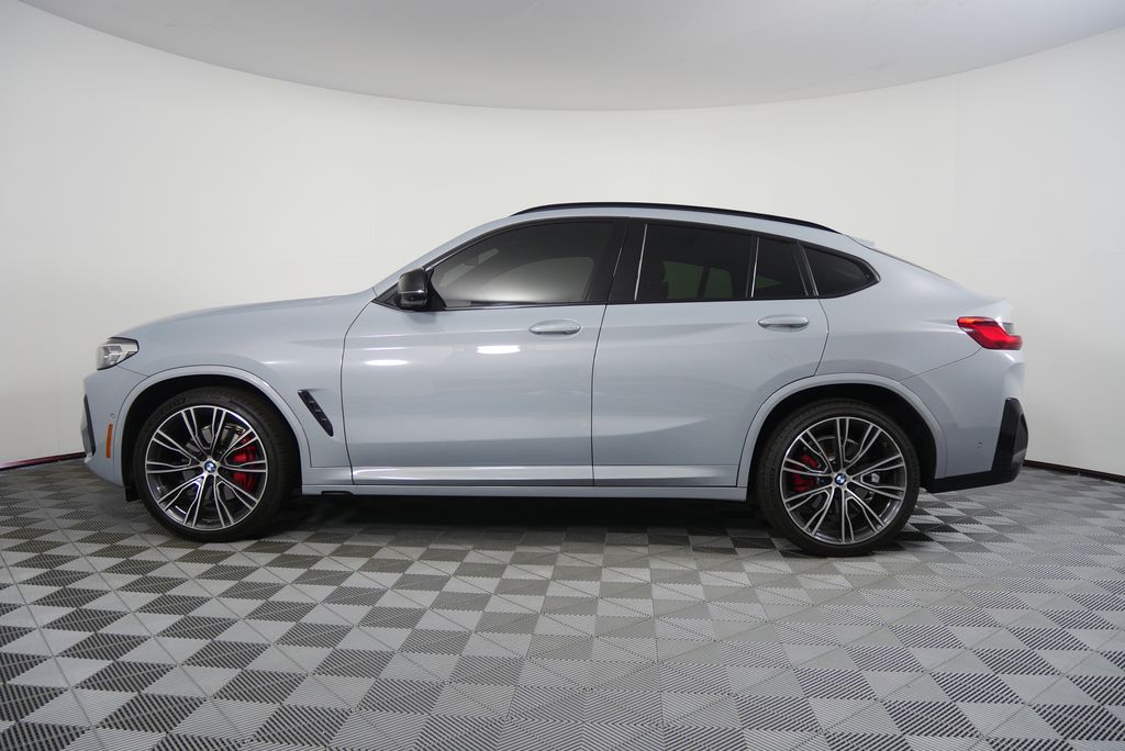 Thumbnail: 2022 BMW X4 - 6