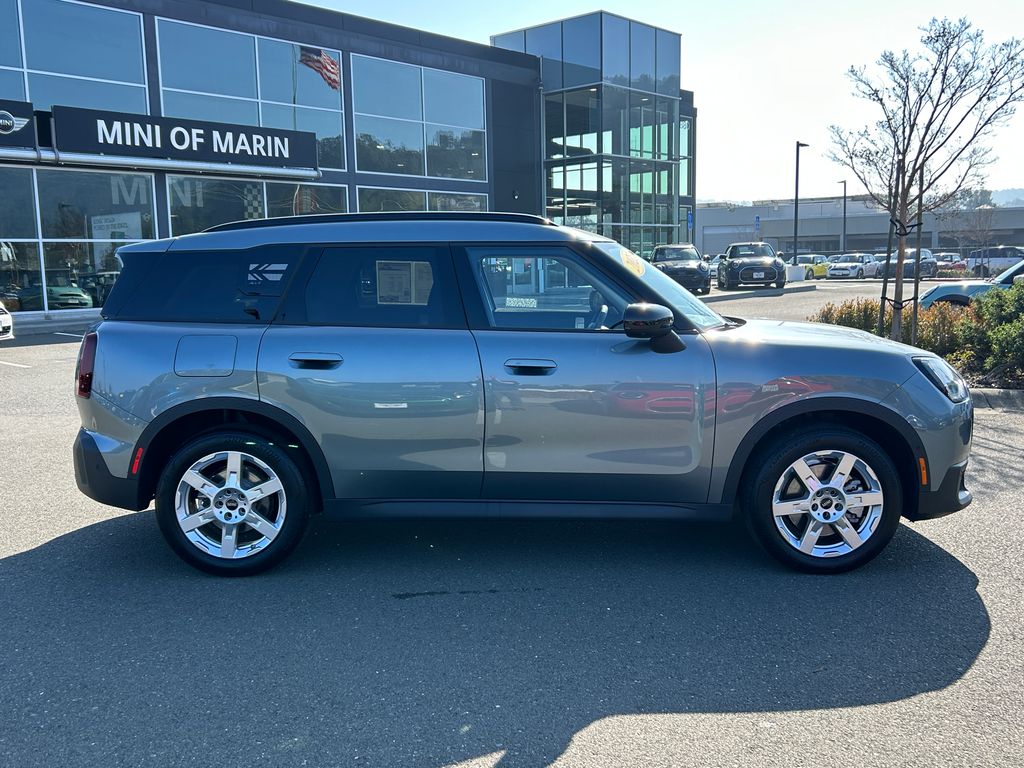 Thumbnail: 2025 MINI Cooper Countryman - 6