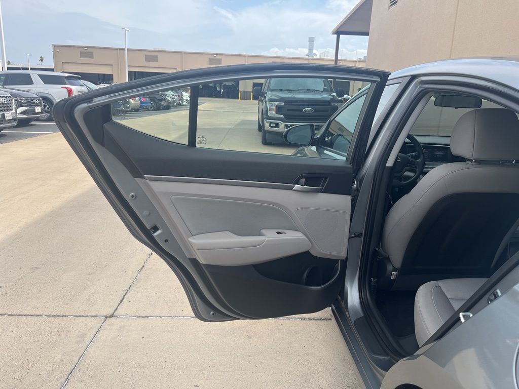 2018 Hyundai Elantra SEL 8