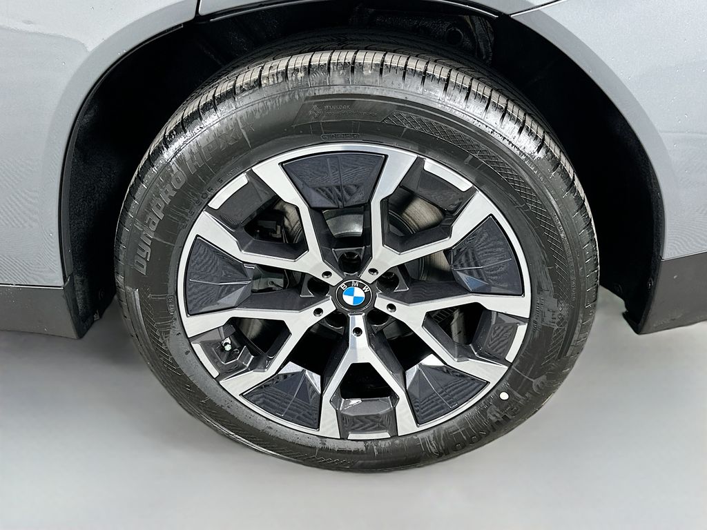 Thumbnail: 2026 BMW X3 - 23