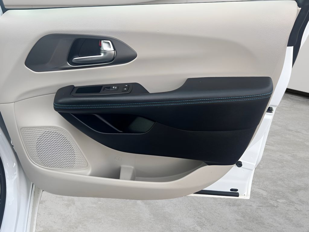 2021 Chrysler Pacifica