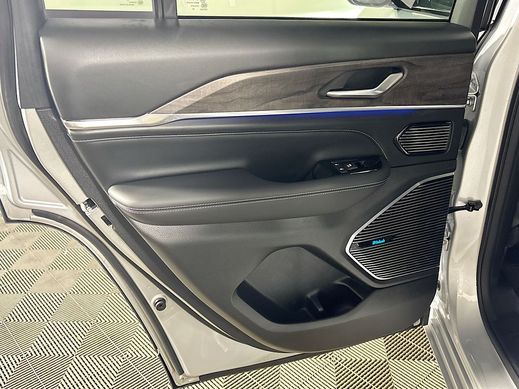 2023 Jeep Grand Cherokee Overland 4xe