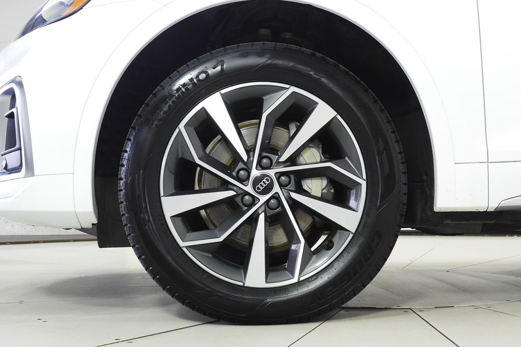 Thumbnail: 2022 Audi Q5 - 5