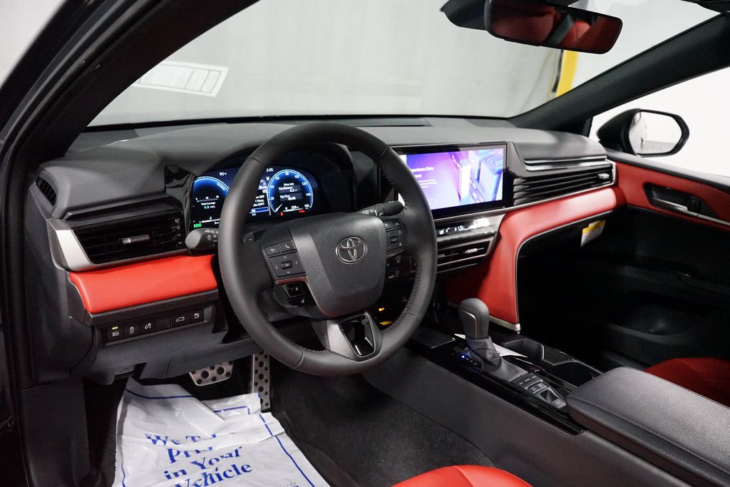 2025 Toyota Camry XSE 11