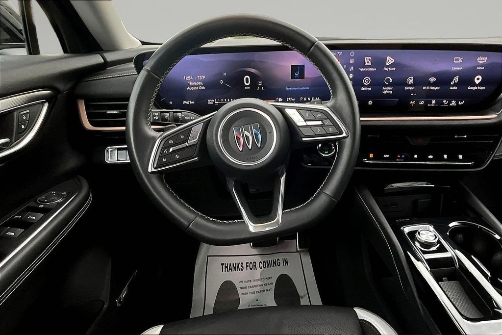 Used 2025 Buick Envision SUV