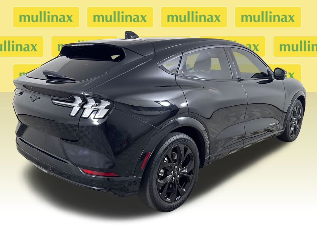 Certified Used 2023 Black Ford Premium image 4