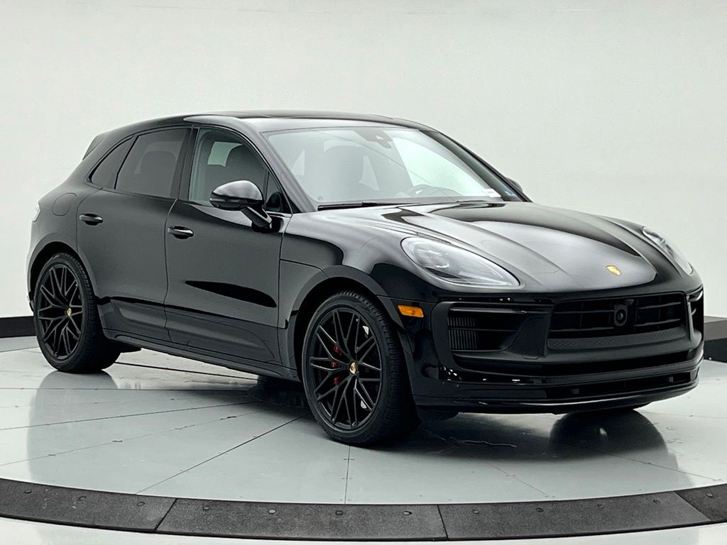 Thumbnail: 2025 Porsche Macan - 7