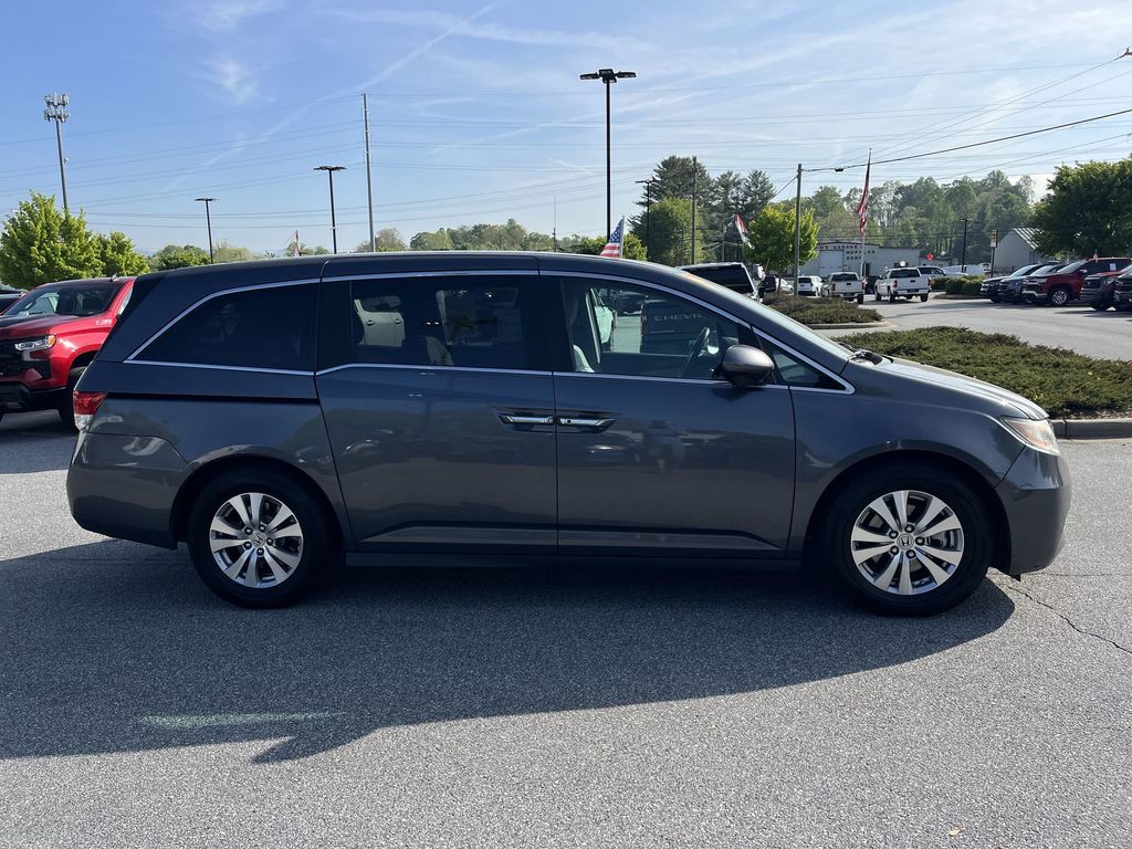 2016 Honda Odyssey EX-L photo