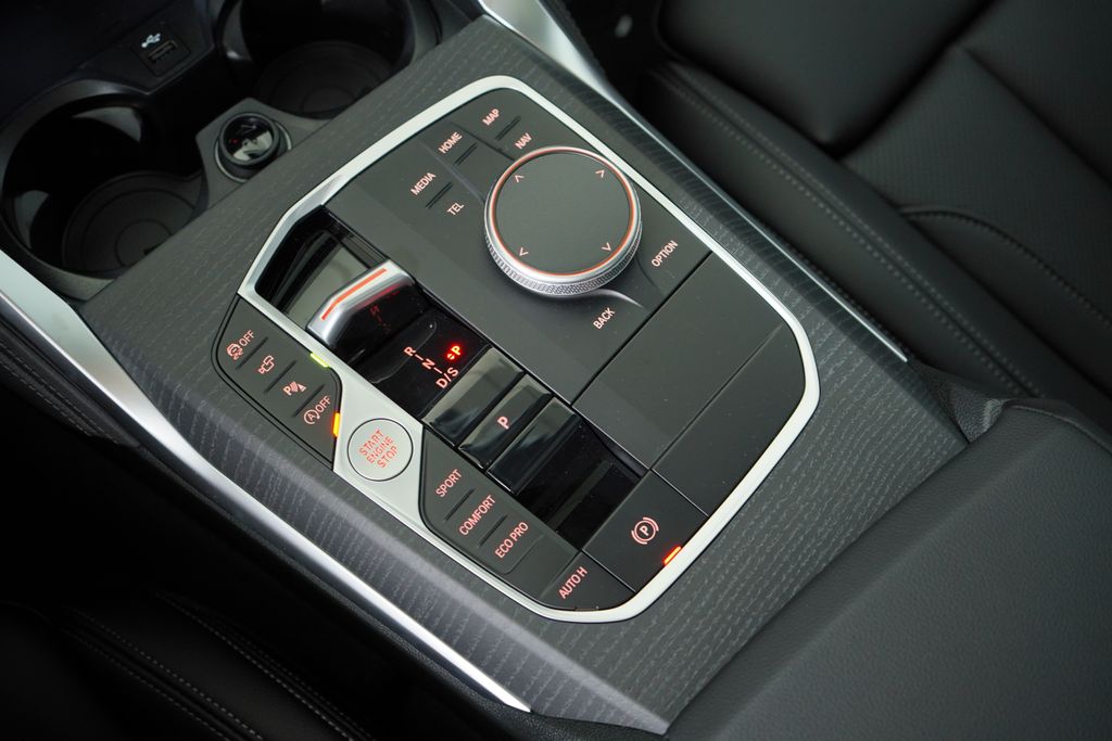 Thumbnail: 2026 BMW 2 Series - 19