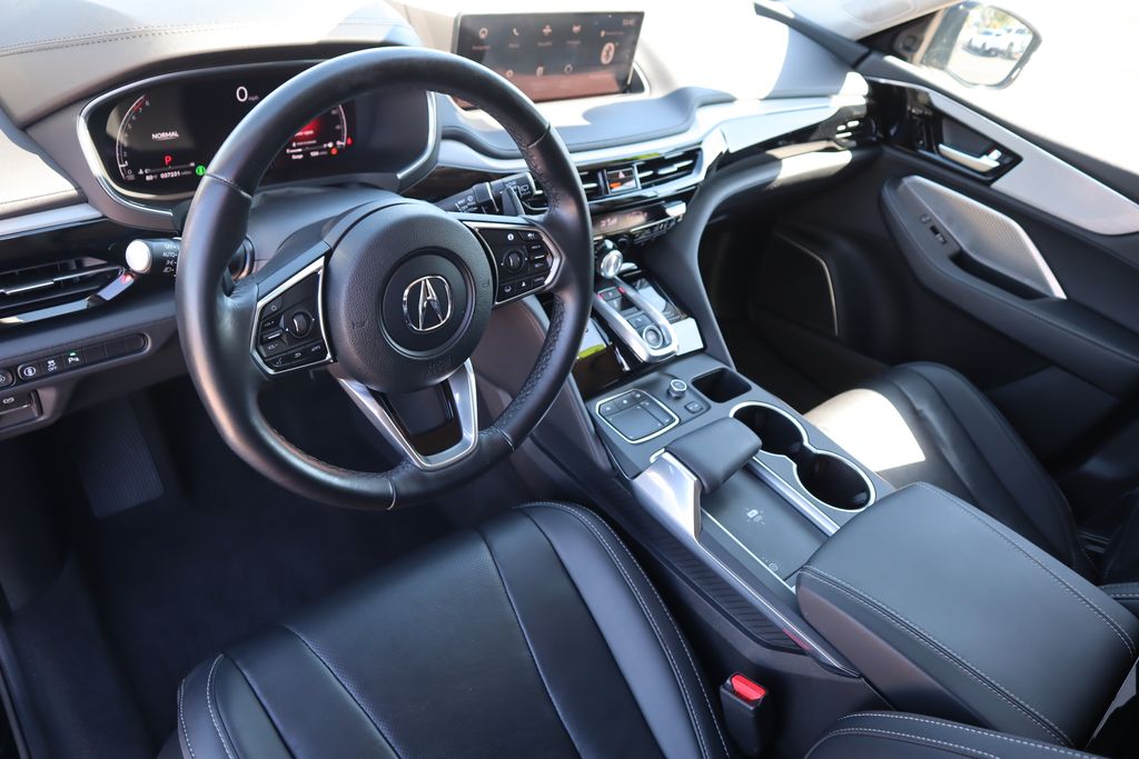 Thumbnail: 2023 Acura MDX - 9