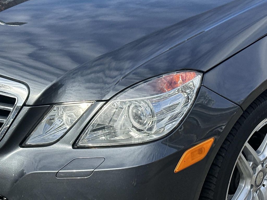 Thumbnail: 2011 Mercedes-Benz E-Class - 2