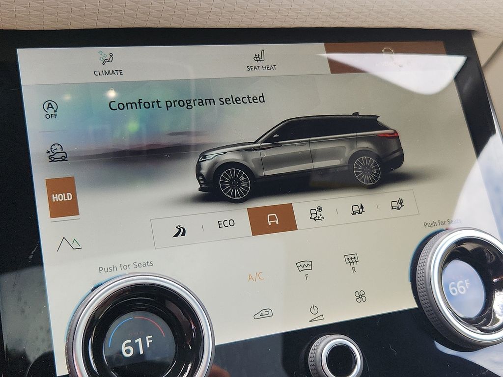 Thumbnail: 2022 Land Rover Range Rover Velar - 25