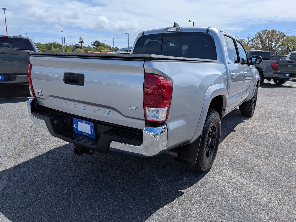 2022 Toyota Tacoma SR5 V6