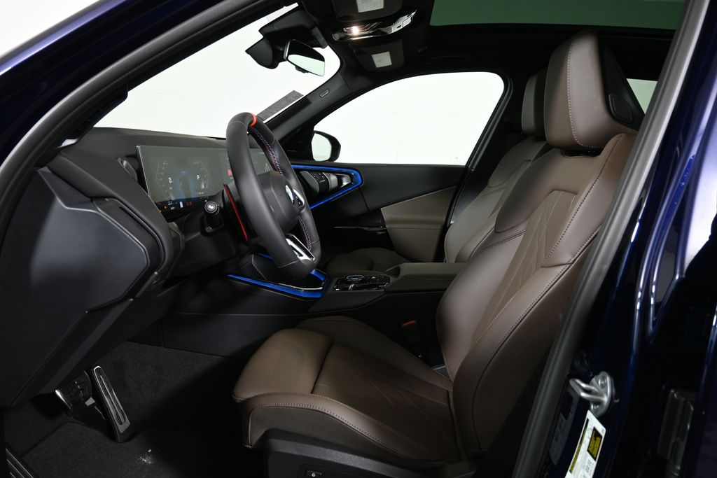 Thumbnail: 2026 BMW X3 - 3