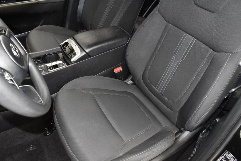 Thumbnail: 2023 Hyundai Tucson - 12