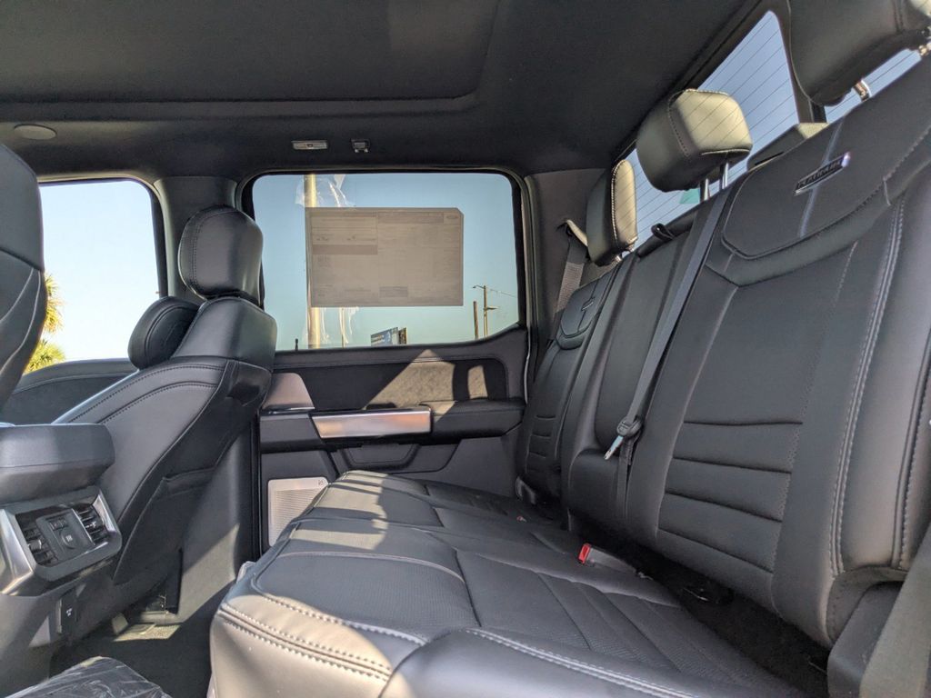 2026 Ford F-350 Super Duty Platinum