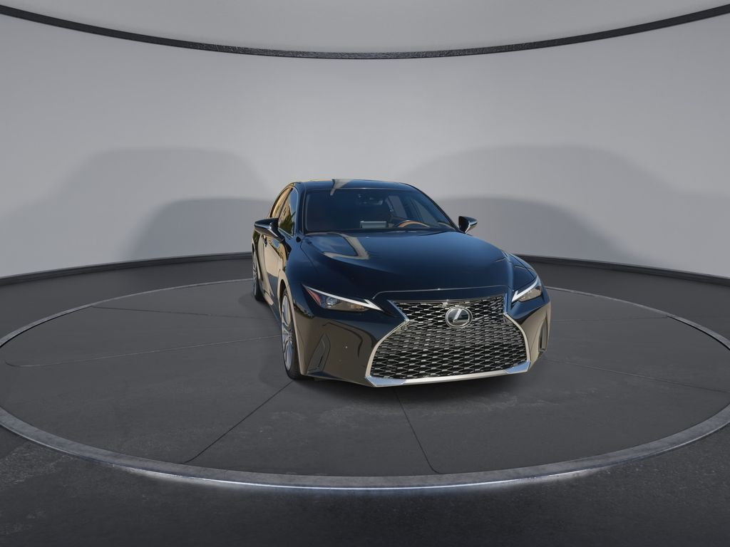 Thumbnail: 2022 Lexus IS - 3