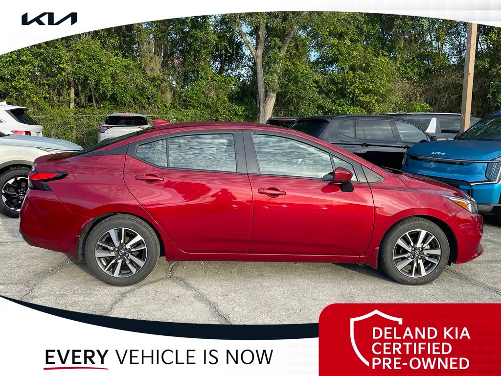2022 Nissan Versa Sedan SV - Photo 10