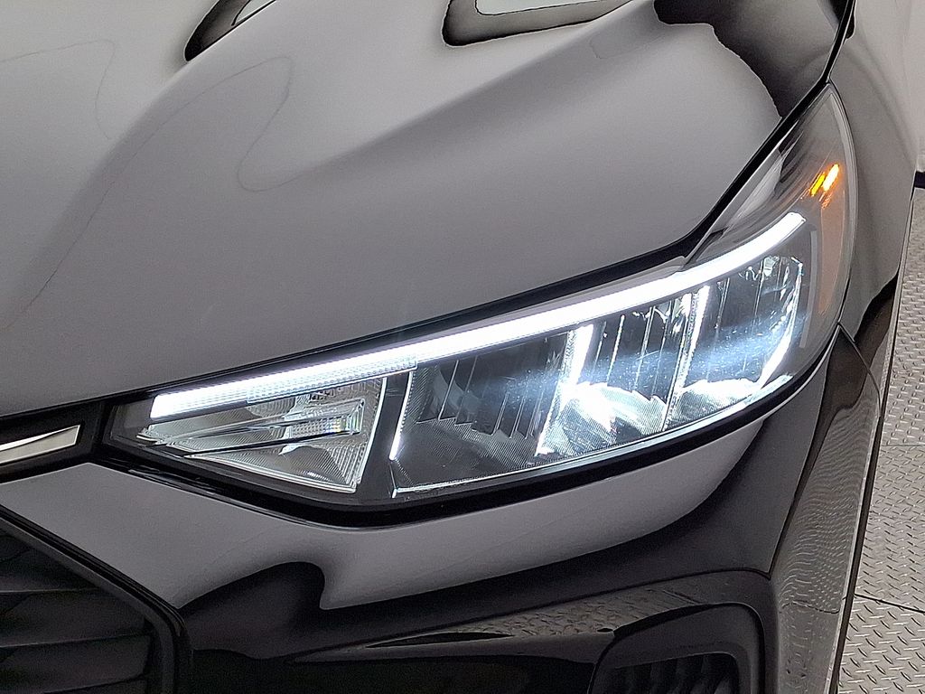 Thumbnail: 2024 Ford Escape - 9