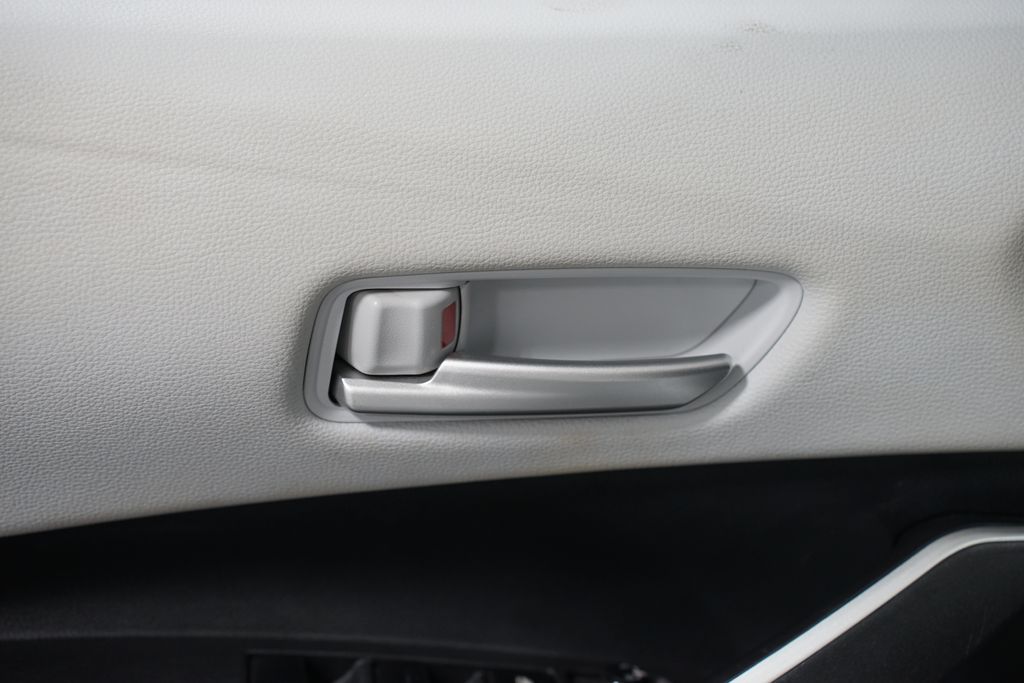 Thumbnail: 2024 Toyota Corolla - 31