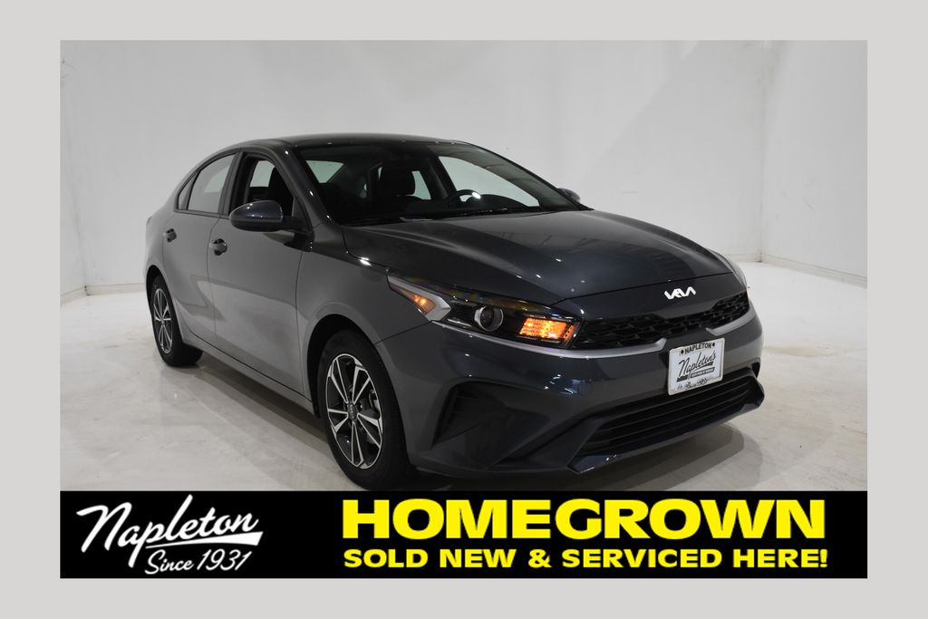 2024 Kia Forte LXS FWD