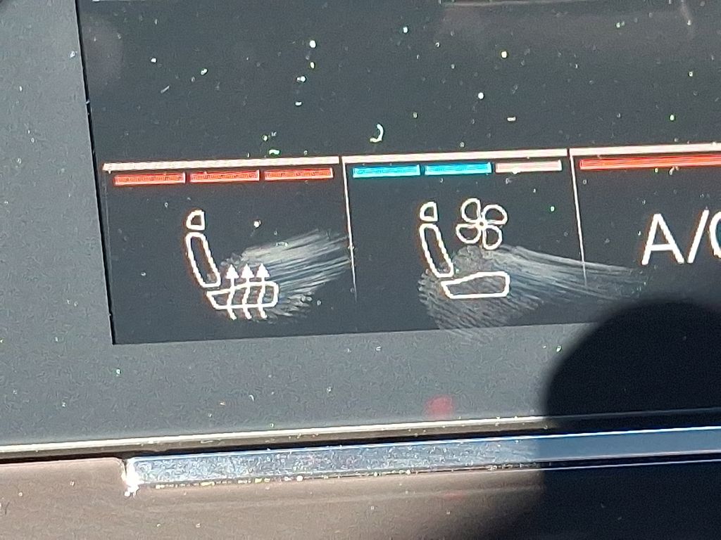 Thumbnail: 2023 Audi RS 7 - 24