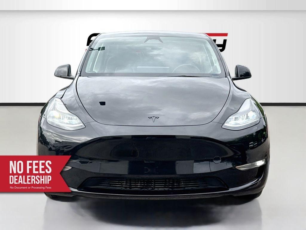 Used 2024 Black Tesla Long Range image 2