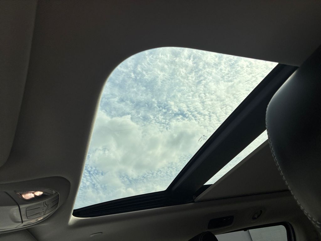 Used Car 2024 Chrysler Pacifica  Limited For Sale Under $50,000 In Austin, Texas