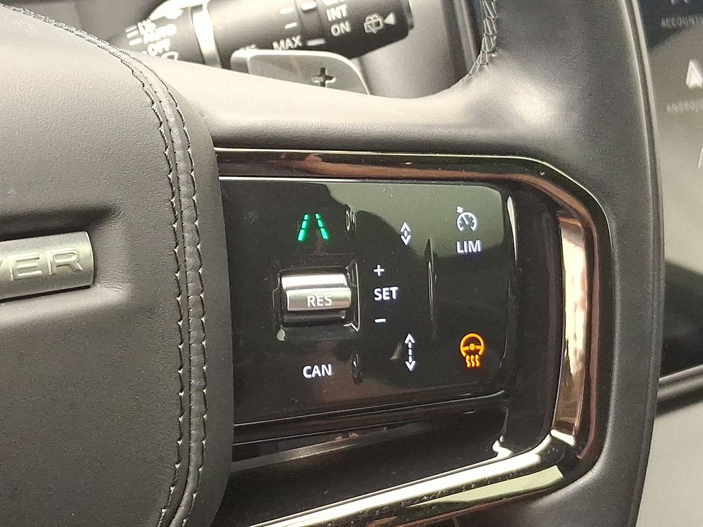 Thumbnail: 2025 Land Rover Range Rover Velar - 23