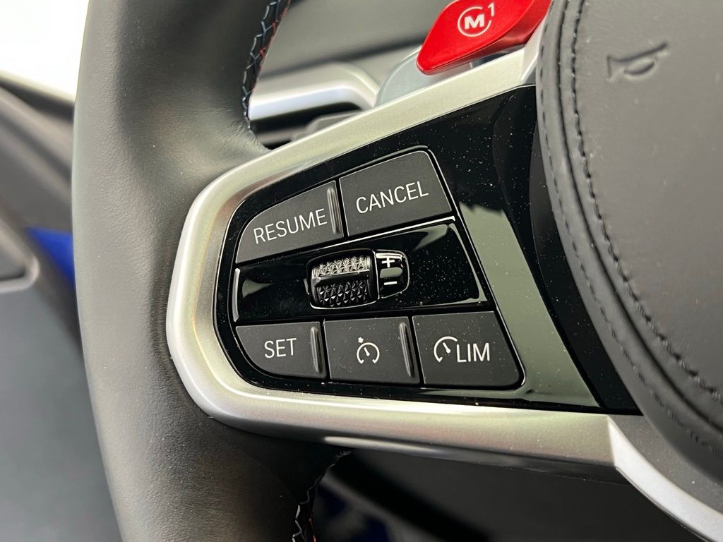 Thumbnail: 2025 BMW M2 - 19