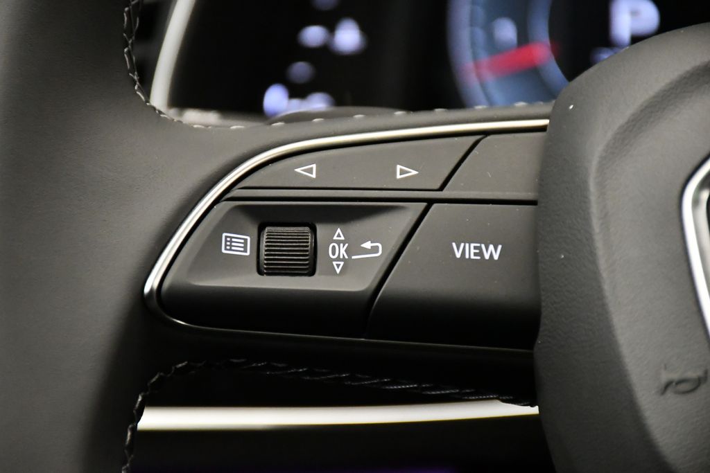 Thumbnail: 2026 Audi Q7 - 23