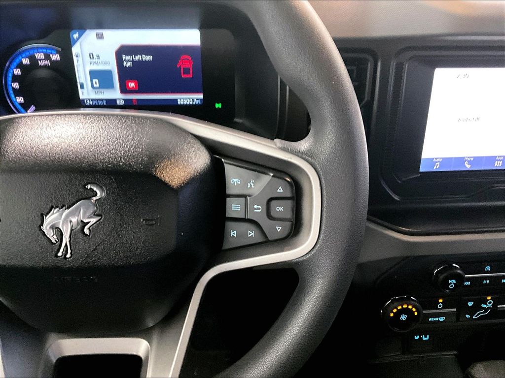 2021 Ford Bronco — photo 24