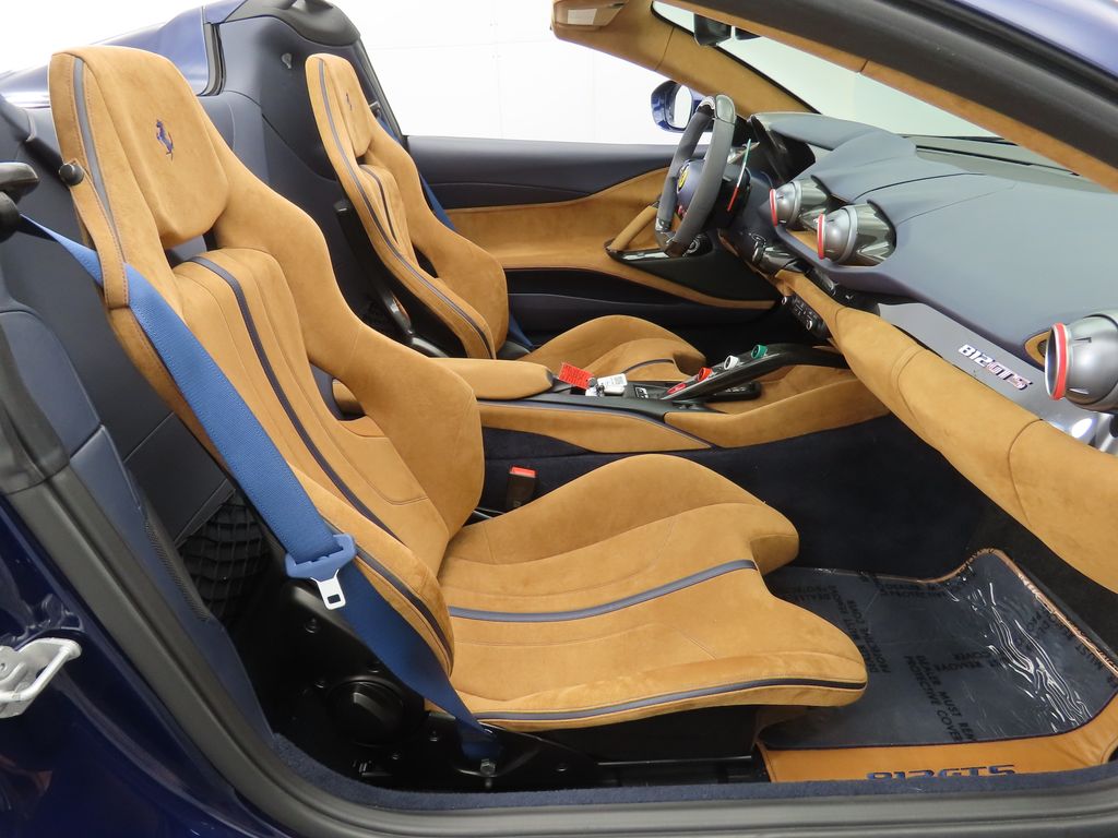 Thumbnail: 2021 Ferrari 812 - 27