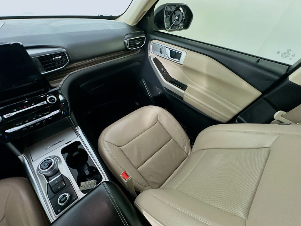 FordExplorer11