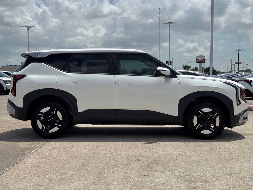 2027 Kia Seltos LX White at Joe Myers Mazda Kia