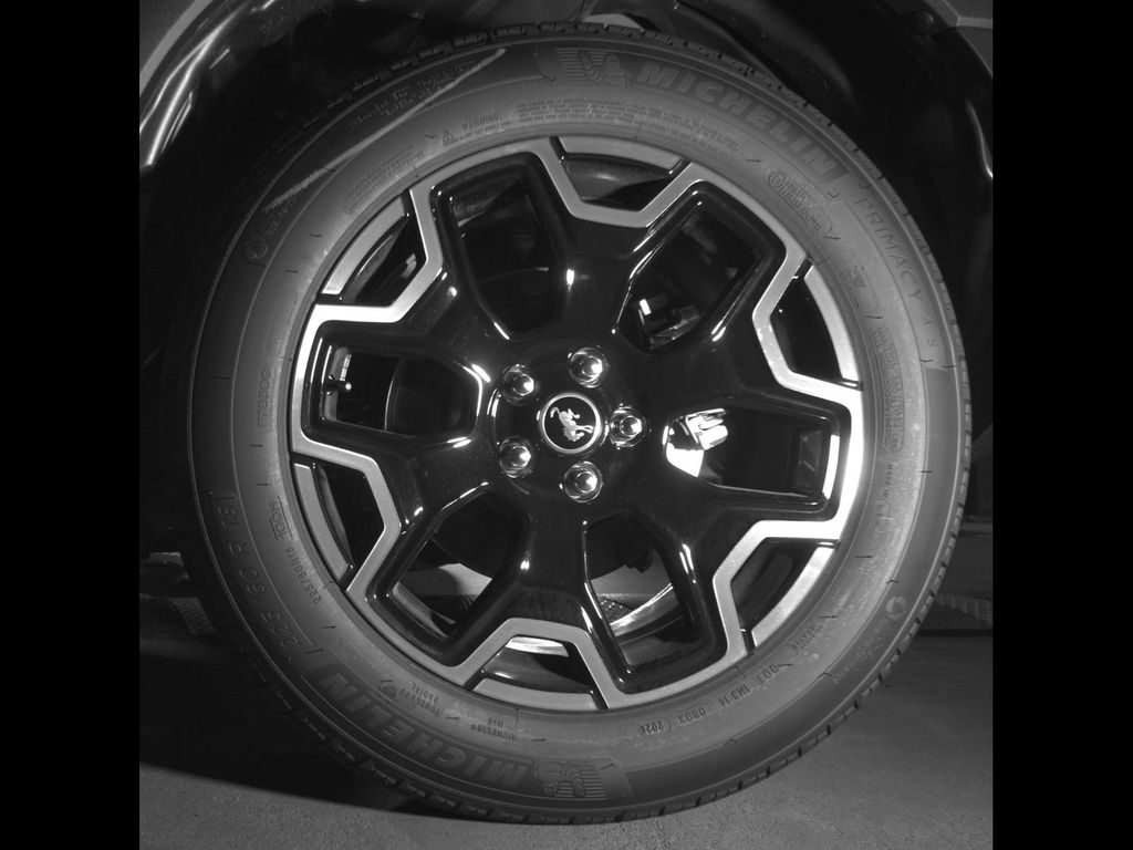 New 2026 Carbonized Gray Metallic Ford Outer Banks® image 12